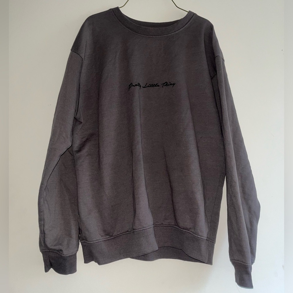 Prettylittlething Women’s Logo Sweatshirt